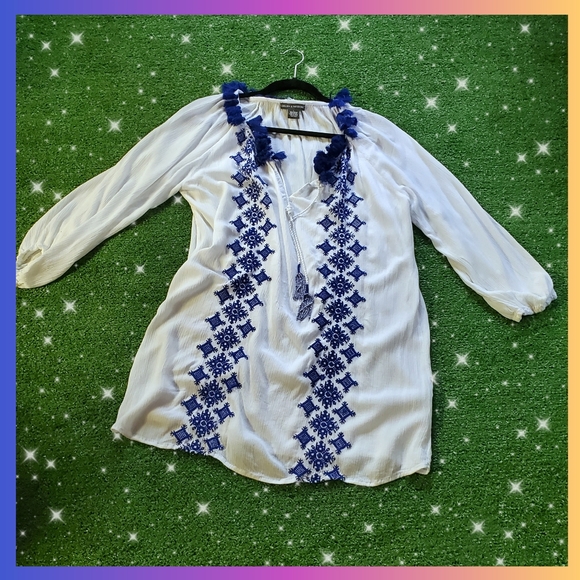 Beach Cover-up Embroidered - Picture 6 of 10